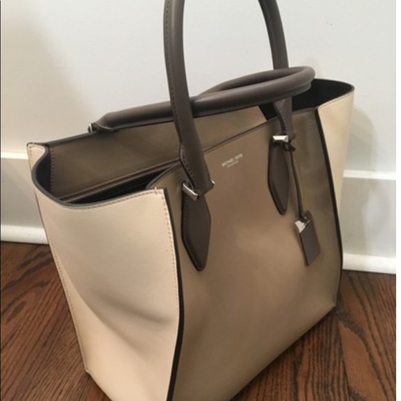 Michael Kors Collection Purse - Picture 5 of 6